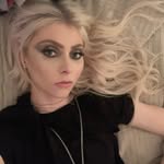 @taylormomsen