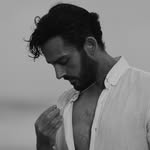 Azaan Sami Khan (@azaanskhn)
