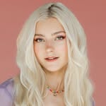 @theevaelfie