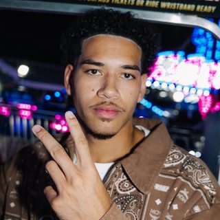 Corbin Mims (@corbiskii)