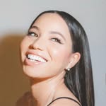 @jurneesmollett