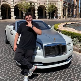 sean (@sean)