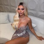 Brikena Selmani (@itsbriki)