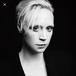 Gwendoline Christie (@gwendolineuniverse)