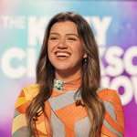 The Kelly Clarkson Show (@kellyclarksonshow)